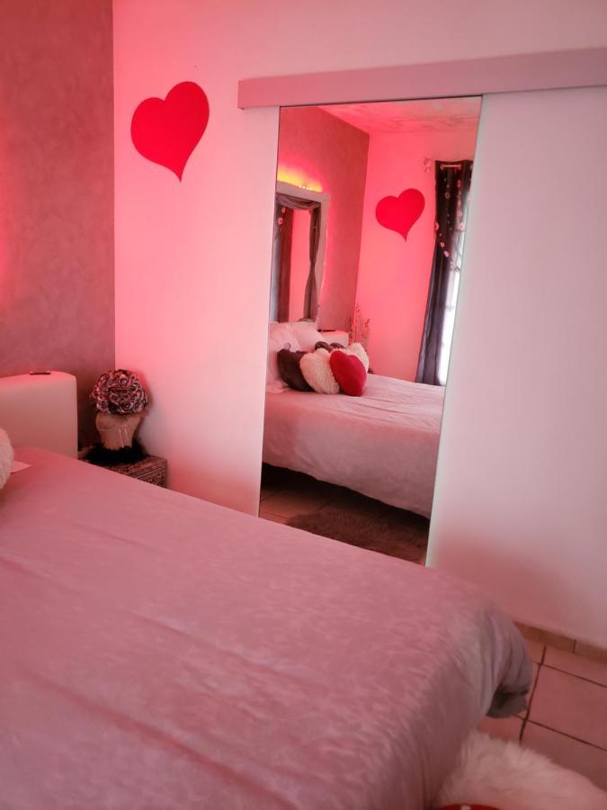 Appartement Miss G'Ainguette à Guereins Extérieur photo
